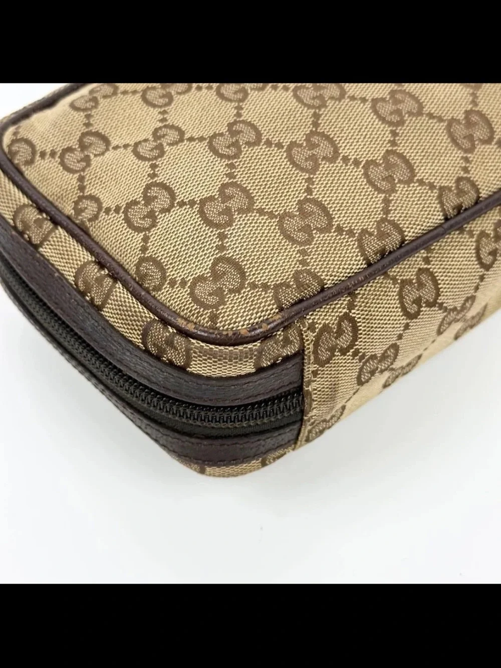 Gucci Brown/Tan GG Canvas Toiletry Pouch